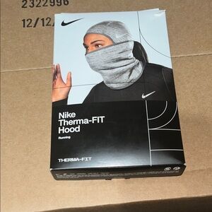 Nike Therma-FIT Hood - Gray